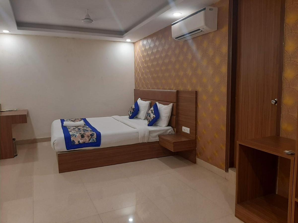 Hotel Ronit Royal Delhi Airport By D'Capitol Nové Dillí Exteriér fotografie