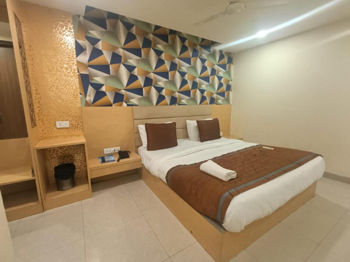 Hotel Ronit Royal Delhi Airport By D'Capitol Nové Dillí Exteriér fotografie