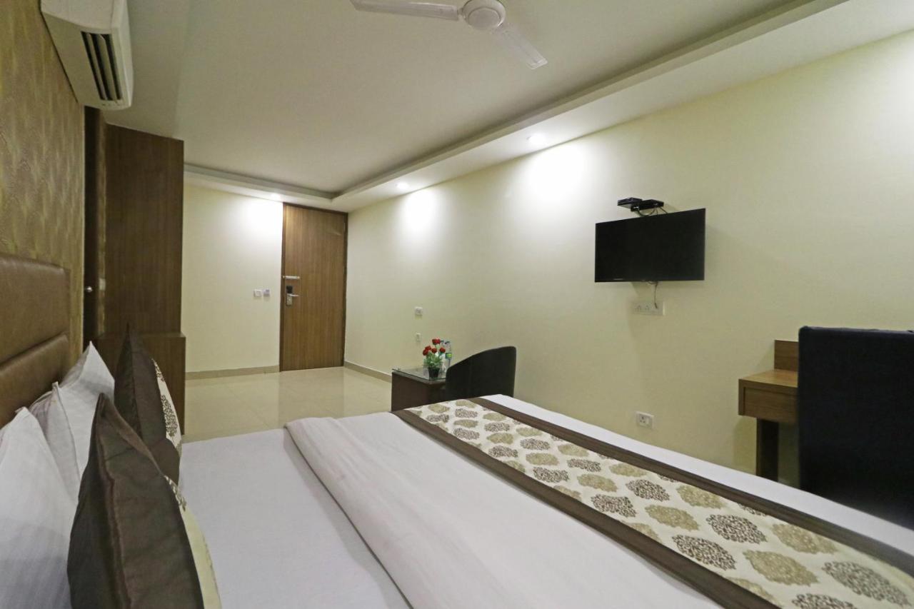 Hotel Ronit Royal Delhi Airport By D'Capitol Nové Dillí Exteriér fotografie