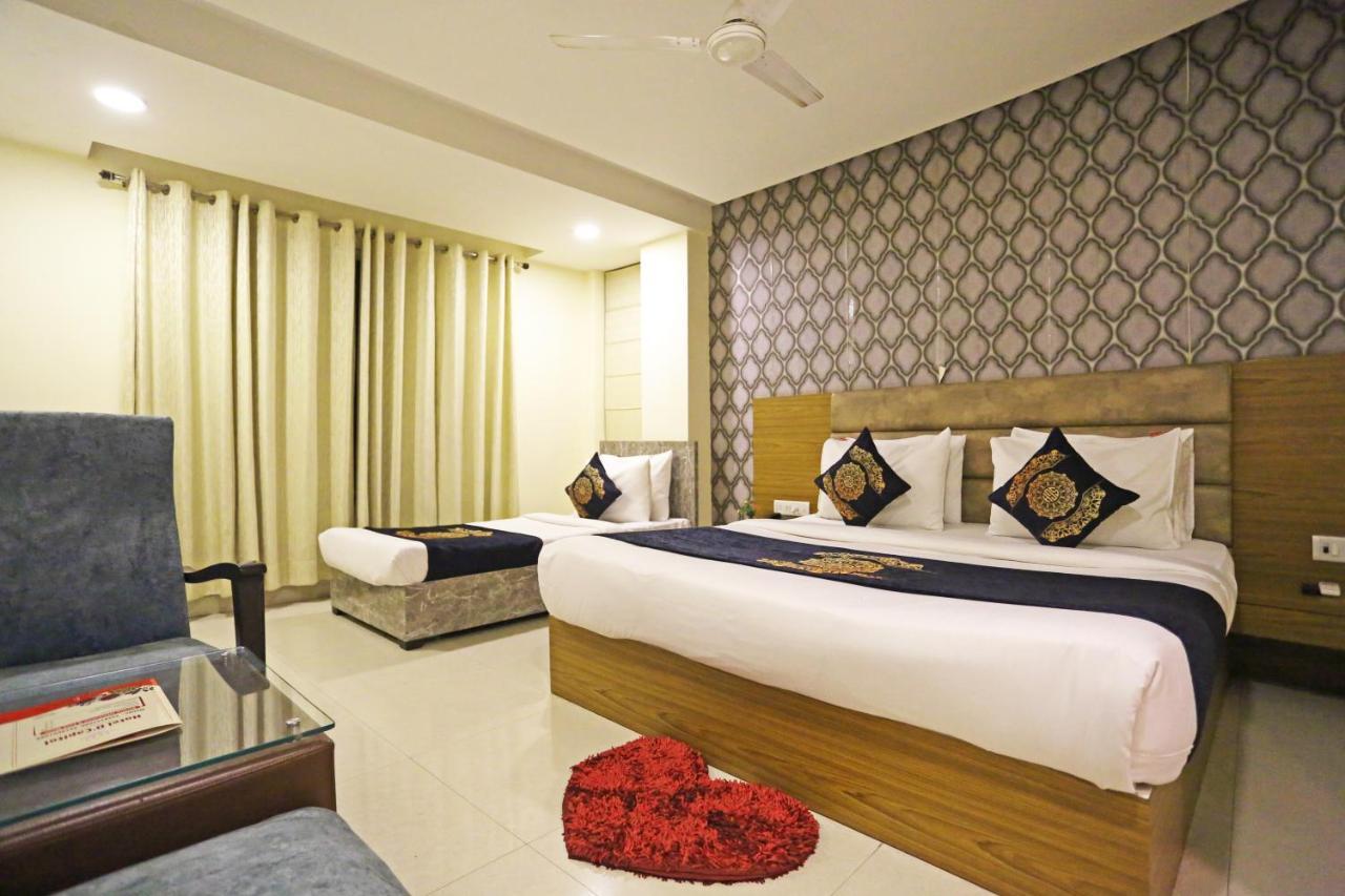 Hotel Ronit Royal Delhi Airport By D'Capitol Nové Dillí Exteriér fotografie