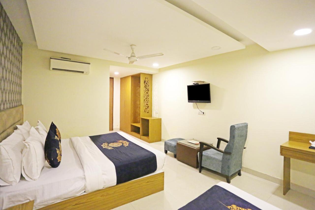 Hotel Ronit Royal Delhi Airport By D'Capitol Nové Dillí Exteriér fotografie